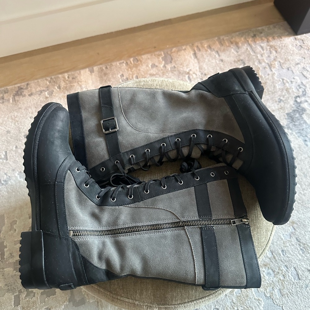 Ugg Snow Boot - image 3